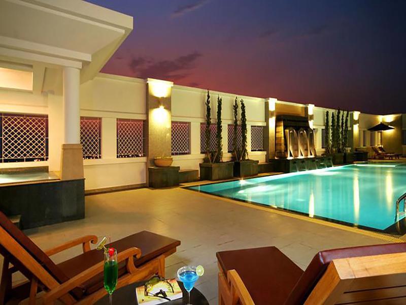 Kantary Hotel Ayutthaya Екстер'єр фото